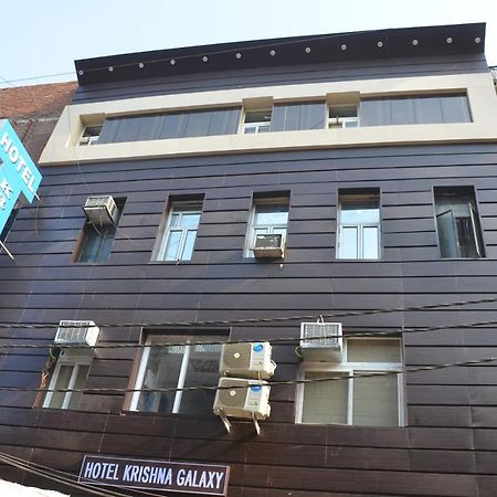 Hotel Krishna Galaxy Kánpur Kültér fotó